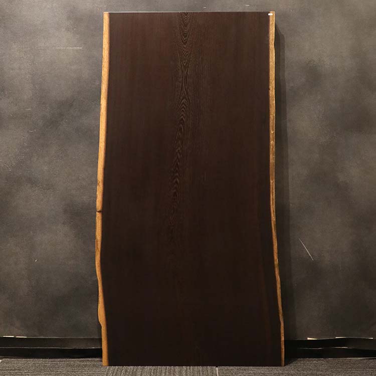 裏の画像