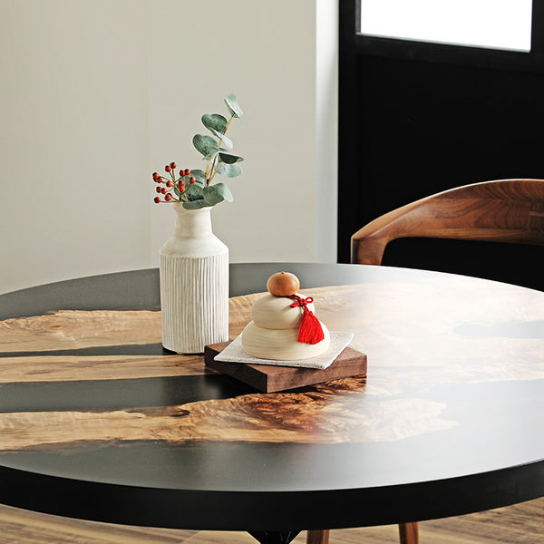 一枚板やレジンテーブルとも相性抜群です!