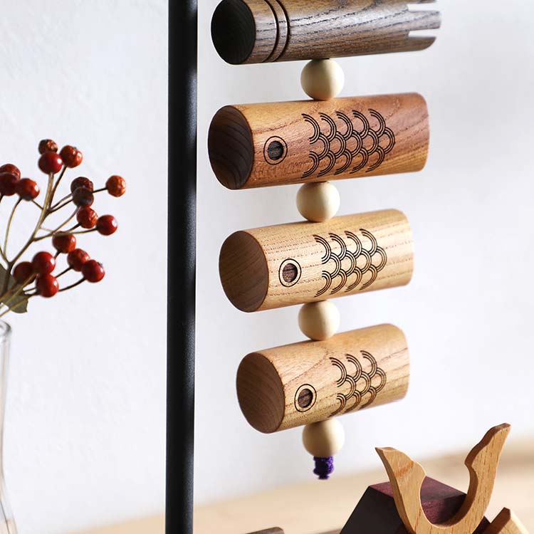 ゆらゆら動きます。