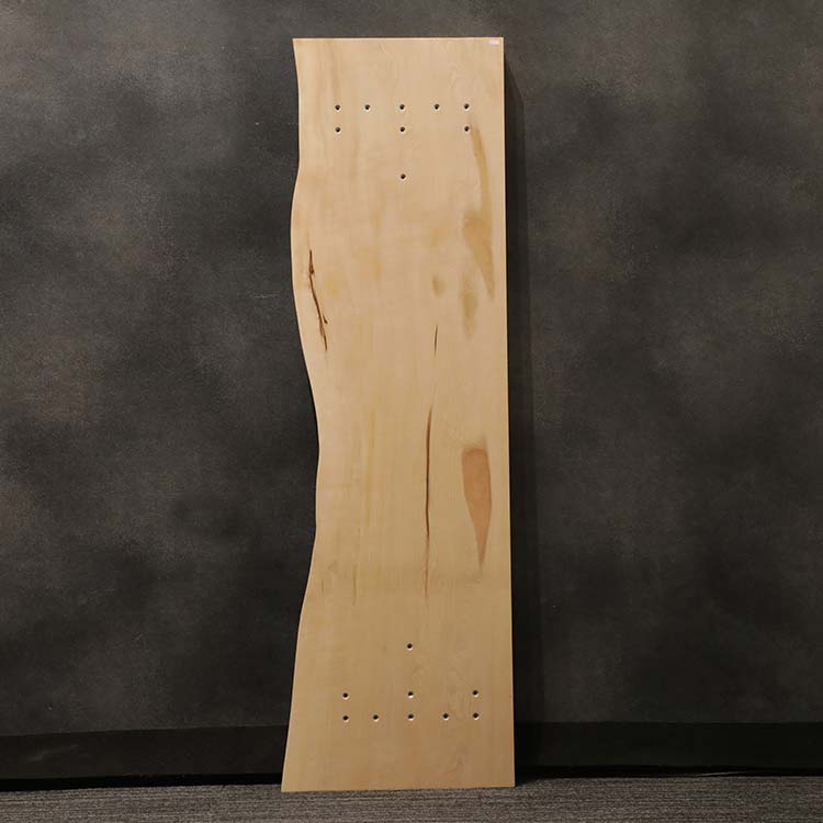 裏の画像
