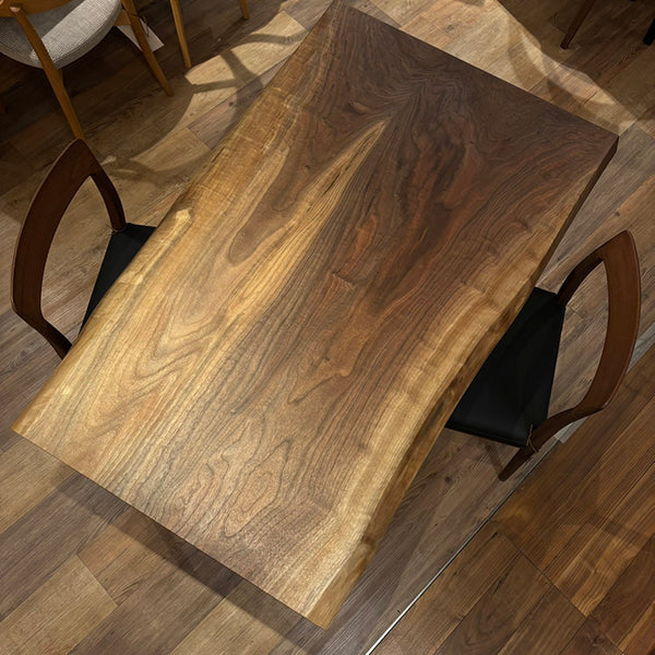 一枚板　ウォールナット　251-2-1　(W130cm)