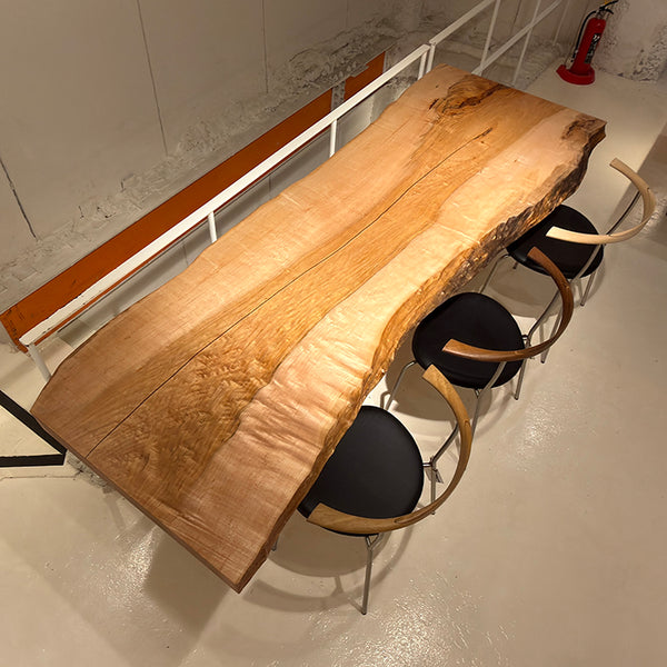 一枚板　カエデ / 楓　T-KW-2110-43387　(W240cm)