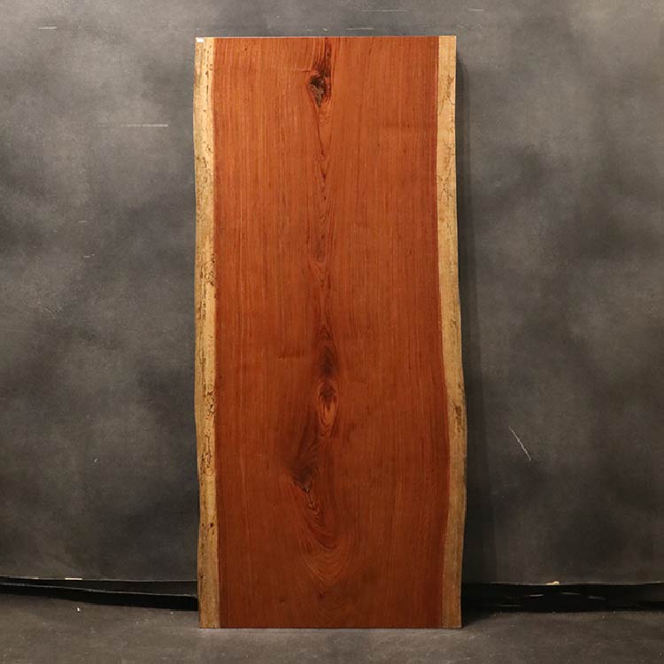 裏の画像