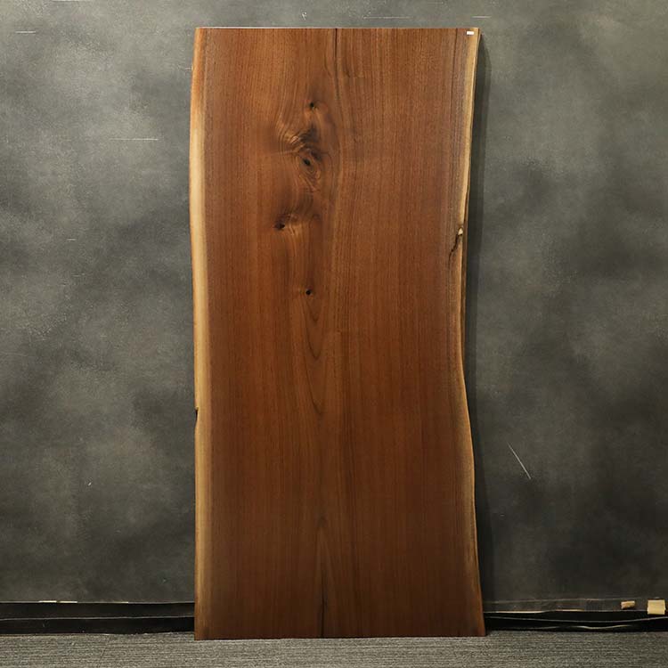裏の画像