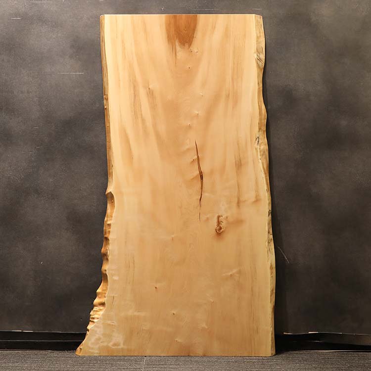 栃　一枚板　135cm✖️73cm 厚さ5cm 地面から高さ33cm 個人測定 本当に 安い 通販家具・インテリア - 栃 一枚板 135cm✖️73cm