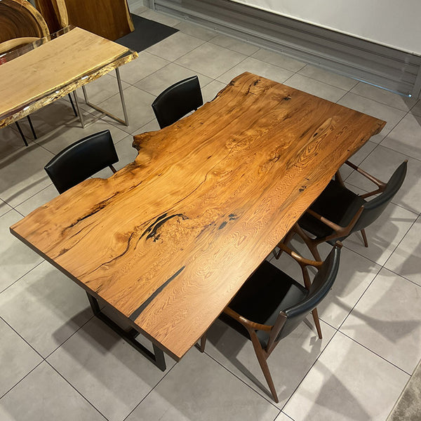 一枚板　ヤクスギ / 屋久杉(杢)　K-OM-2211-3482　(W210cm)