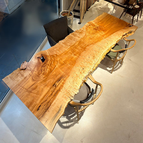 一枚板　トチ / 栃(杢)　K-CN-2106-6　(W280cm)