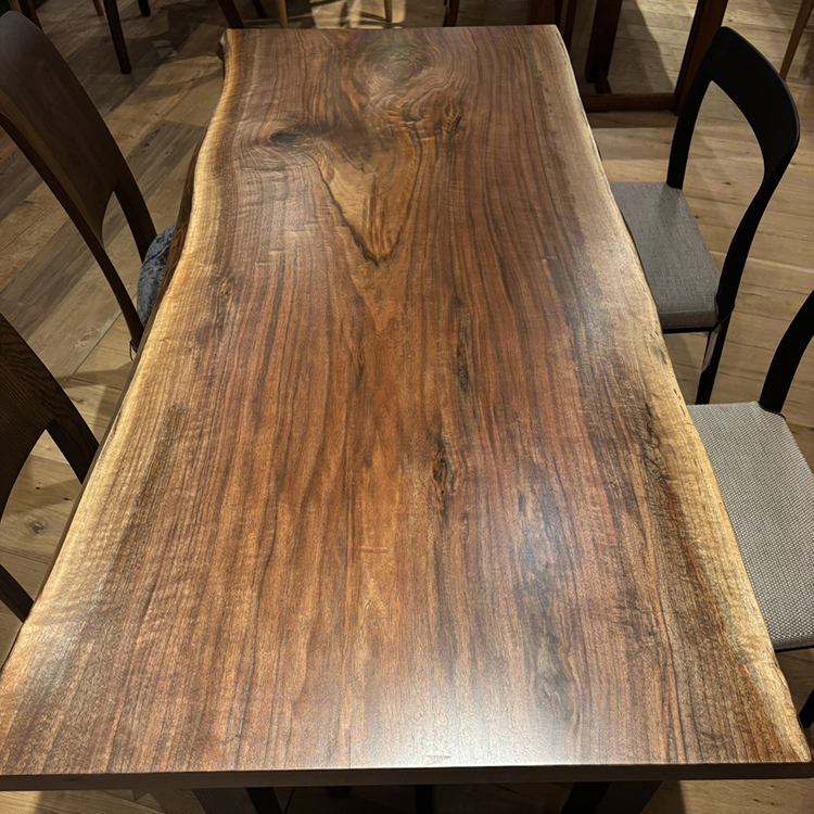 【SOLD OUT】一枚板　ウォールナット(杢)　214156-9　(W150cm)