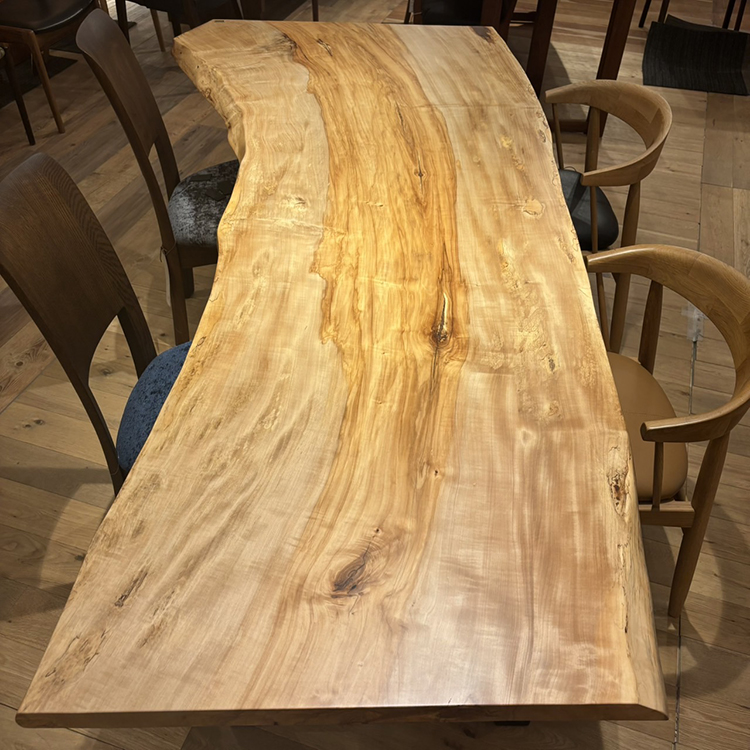 【SOLD OUT】一枚板　トチ　1024-4　(W220cm)　アウトレット品　ダイニングテーブル