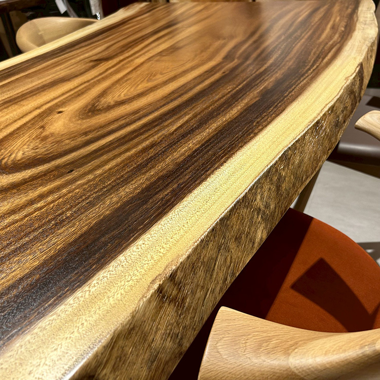 一枚板　モンキーポッド　5051-4　(W180cm)