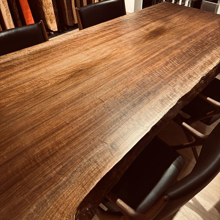 【SOLD OUT】一枚板　ウォールナット(杢)　KT-2-5　(W210cm)
