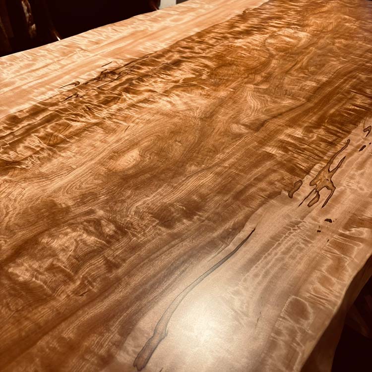 【SOLD OUT】一枚板トチ(杢)K-HN-2203-912　(W185cm)ダイニングテーブル