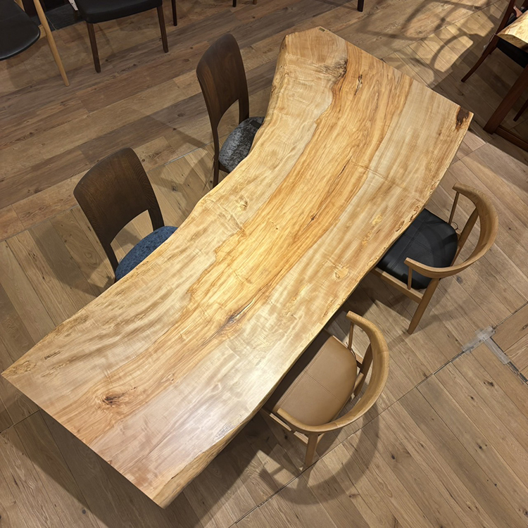 【SOLD OUT】一枚板　トチ　1024-4　(W220cm)　アウトレット品　ダイニングテーブル