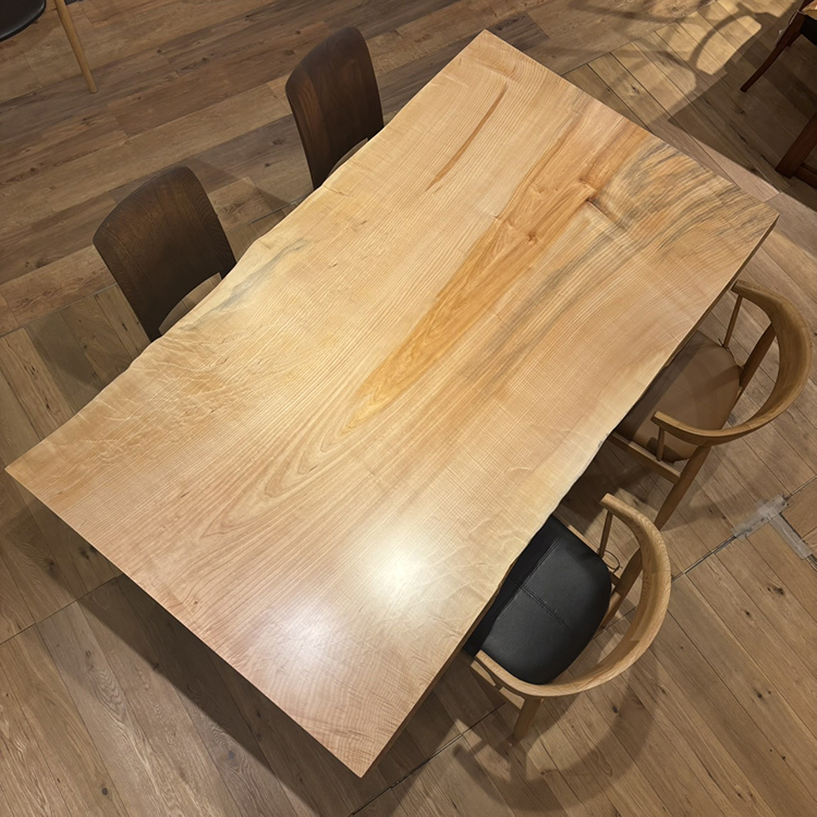 一枚板　トチ　1055-1/4-7　(W180cm)　ダイニングテーブル