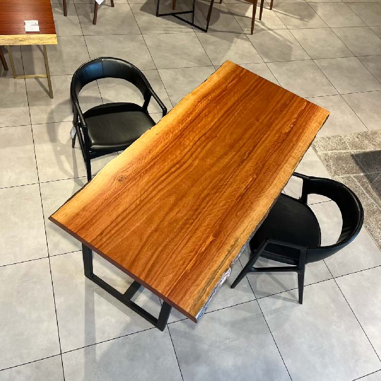 一枚板　ボセ(杢)　373-2/2-13-2　(W180cm)